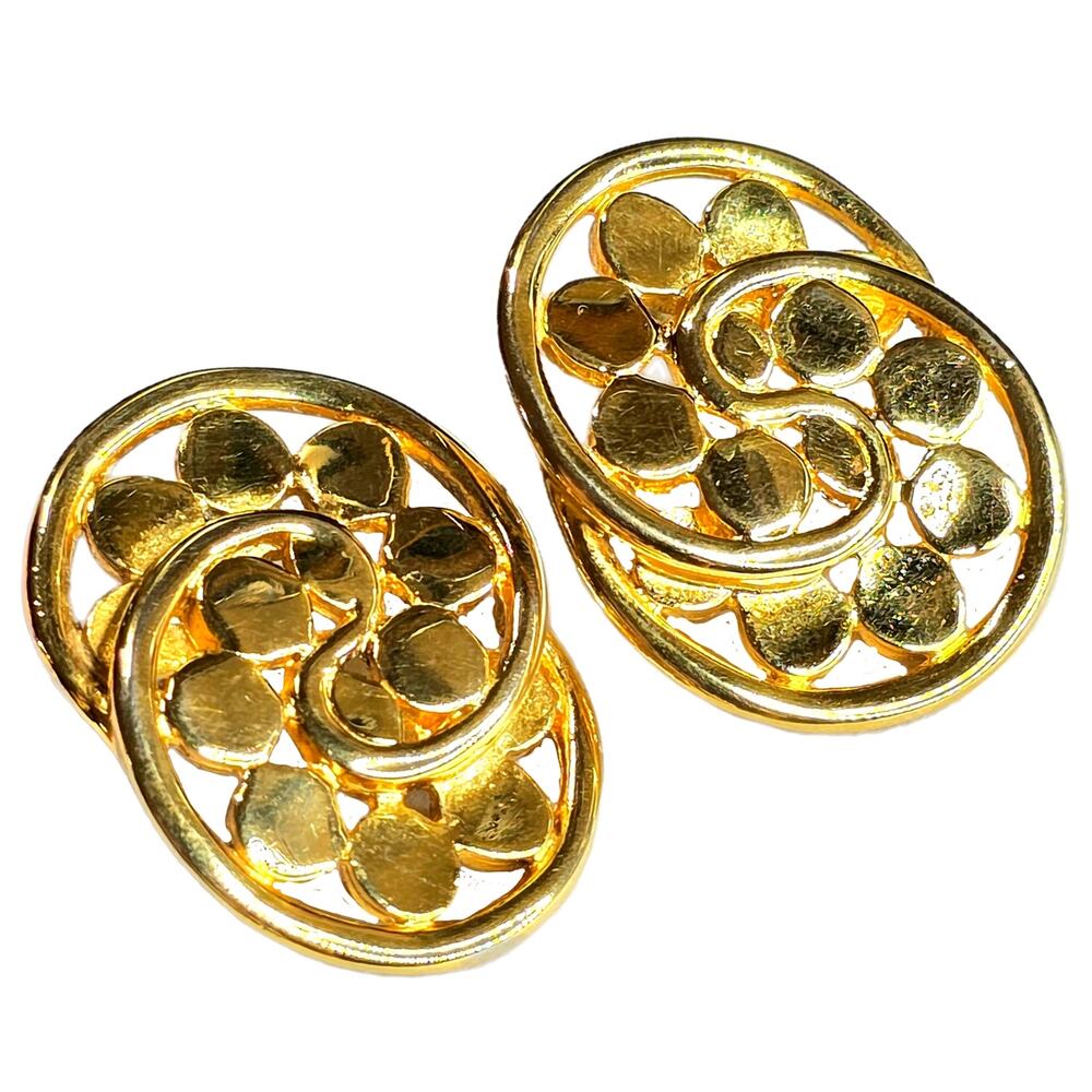 VTG Signed Gold Tone Intertwining Circle Stud Post Earrings.